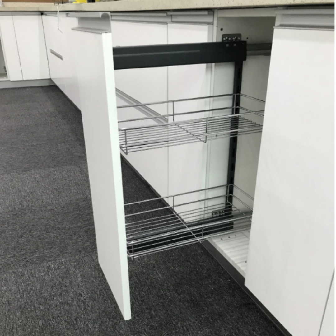 Side Pull Out Basket With Undermount Soft Close (Chrome)