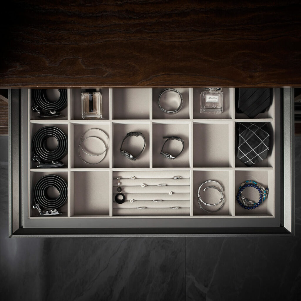 Grayer Classification Box